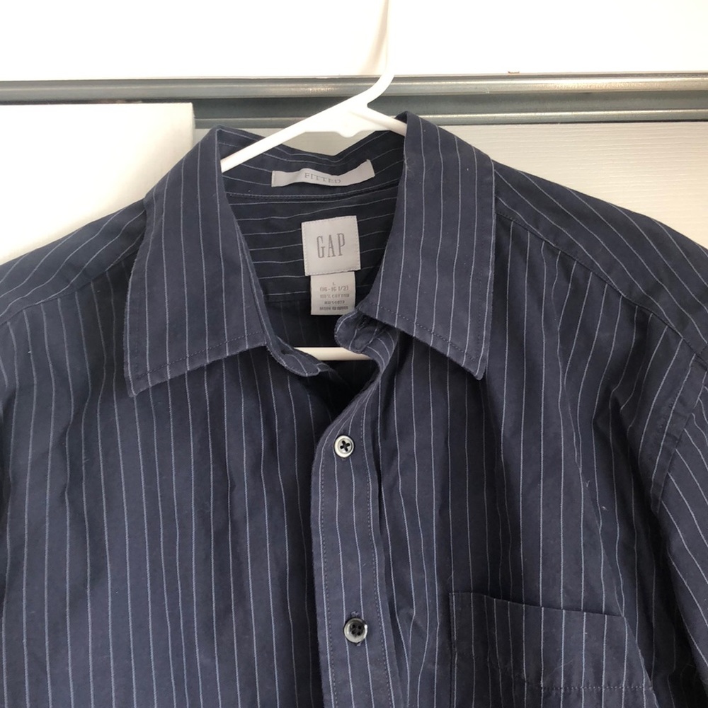 Gap long sleeve button down